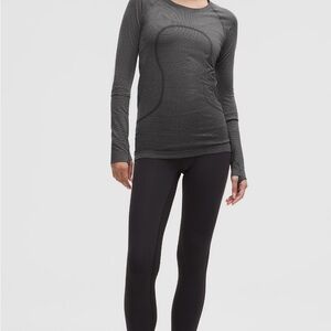 Lululemon Swiftly Tech Long-Sleeve Shirt 2.0
Hip Length